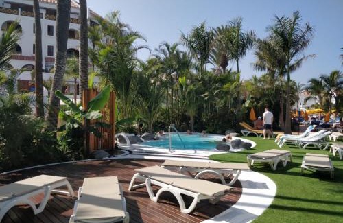 El Madronal Apartment | Seafront New Modern