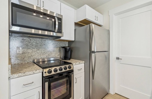 Neptune Beach Hotel | Seahorse Oceanfront Inn
