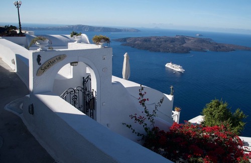 Fira Villa | Seahorse Residence and wedding venue : If you seek only the best !
