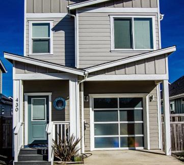 Ocean Shores House | Seal Pup Cottage