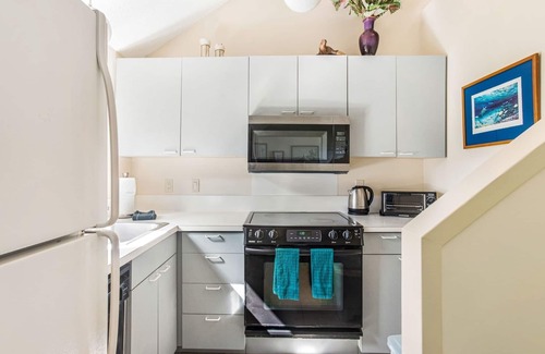 Princeville Condo | Sealodge G7 2 Bedroom Condo by RedAwning