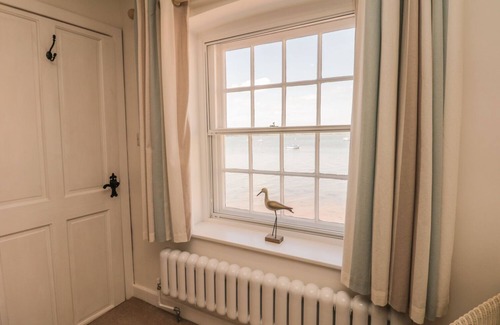 Lympstone Cottage | Searles