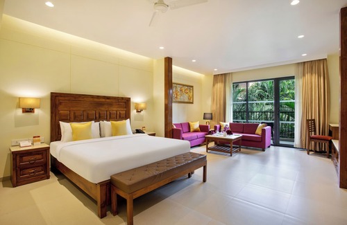 Candolim Hotel | Seashell Suites and Villas