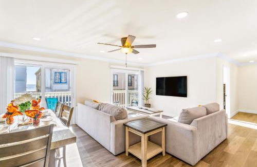Santa Ana Heights House | Seashore Dreams B - Upper Unit