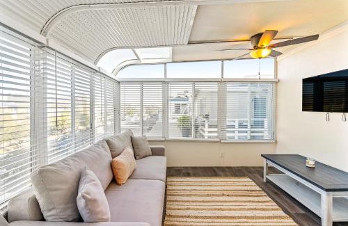 Santa Ana Heights House | Seashore Dreams B - Upper Unit