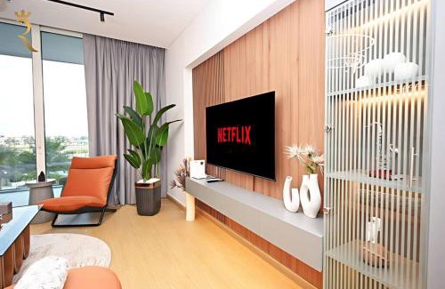 Saadiyat Cultural District Apartment | Seaside 1BR Retreat in Saadiyat Island - Pool, Gym & Near Saadiyat Beach & Louvre Abu Dhabi