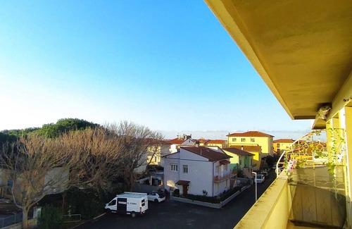 Vada Apartment | Seaside Apartment – 2 Min Walk to Beach, Free Wi-Fi & Bikes