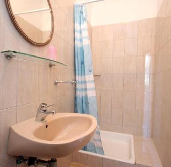 Marusici Apartment | Seaside apartments with a swimming pool Marusici, Omis - 10009