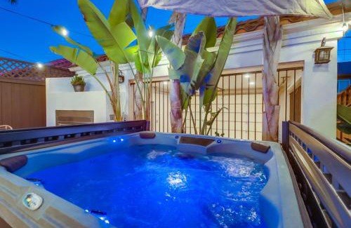 Crown Point House | Seaside Chic - Near Beach; Spa; Game Room; Rooftop