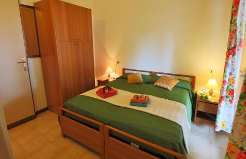Giannella Apartment | Seaside Comfort in Giannella