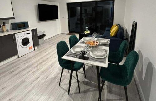 Birkdale House | Seaside Cottage Escape in Southport