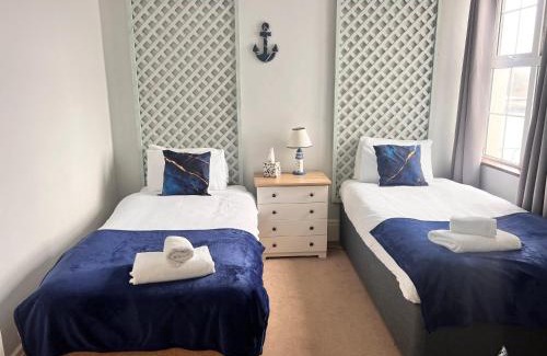 Southend-on-Sea Apartment | Seaside Escape