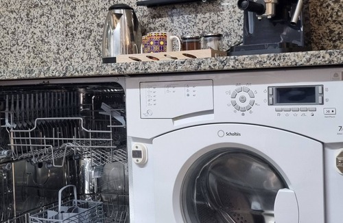 Eastern Hammamet Apartment | Seaside getaway: WIFI and prime location