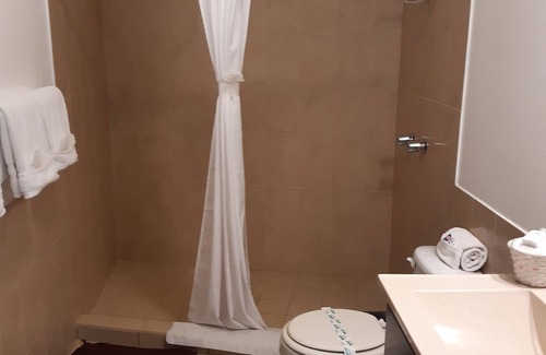 San Felipe Hotel | Seaside Hotel & Victor's RV Park