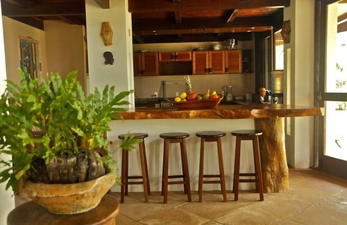 Praia do Forte House | SEASIDE HOUSE/4 SUITES - 12 PEOPLE