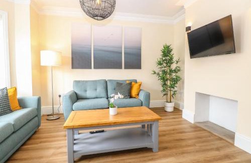 Gorleston-on-Sea House | Seaside House