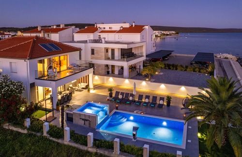 Sukosan House | Seaside luxury villa with a swimming pool Sukošan, Zadar (K-22250)