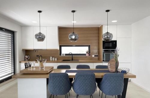 Gradac Villa | Seaside luxury villa with a swimming pool Zaostrog, Makarska - 19037