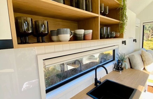 Island Beach House | Seaside Nature Retreat in Island Beach ‘Wattle’