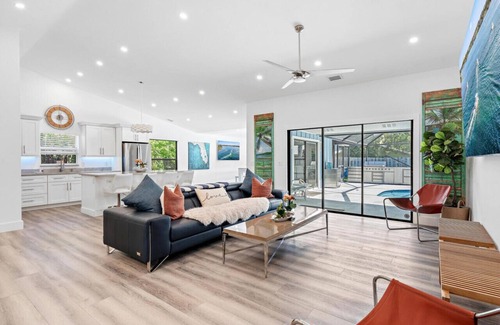 Inlet District House | Seaside Sanctuary at Jupiter Inlet/Dubois Park