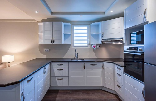 Grand Case Resort | Seaside Serenity | 2 Beaches, Pool, Balcony w/Oceanview & Diving Options