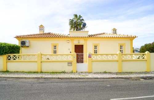 Albufeira Villa | Seaside Serenity Villa