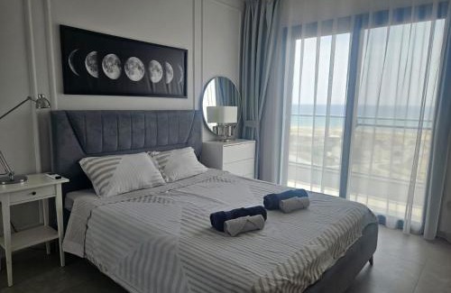 Dherynia Apartment | Seaview Apartment at Caesar Blue Complex Northern Cyprus H68