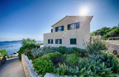 Milna Apartment | Seaview Suite Lissa