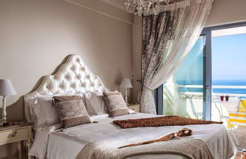 Koutouloufari Villa | Seaview Villa by Myseasight.com with private pool, family friendly, top location