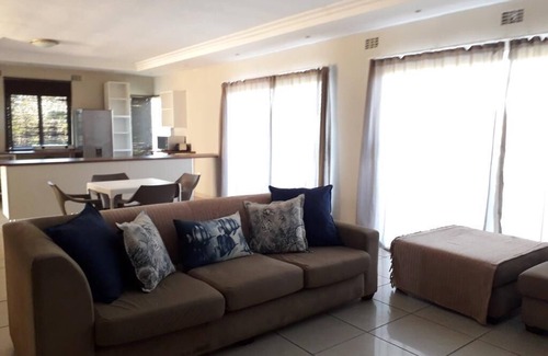 Sodwana Bay House | SeaXplore Lodge and Dive Center