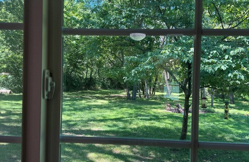 Farmington Cottage | Secluded 5 acre parcel. 3 bedrooms and 2 bathrooms.