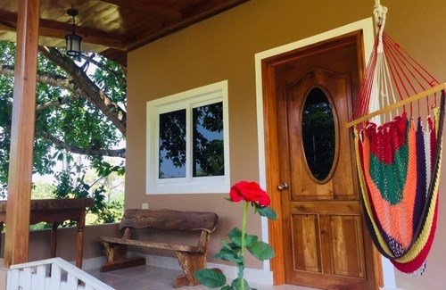 Atlantida Cabin | Secluded Cabin