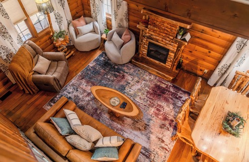 Rockbridge Cabin | Secluded Romantic Creek side Retreat @ Heart of Hocking Hill/Hot Tub/Fire Pit