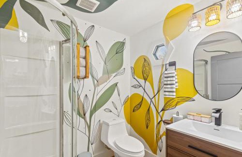 Greenville - Spartanburg House | Secluded Tiny Home in Exclusive Paris Mountain!