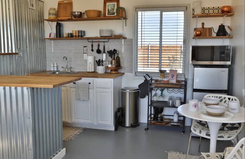 Twentynine Palms House | Secluded Tiny Home Near Joshua Tree National Park