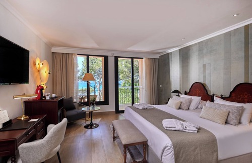 Peguera Hotel | Secrets Mallorca Villamil Resort & Spa - Adults Only
