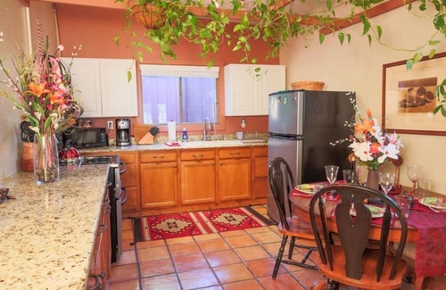 West Sedona Cottage | 'Sedona Serenity' - Romantic Garden Casita