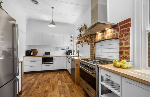 Apollo Bay House | SeeApollo - Bungalow (7 Bedroom)