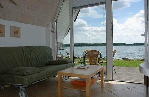 Bad Kleinen House | Seetraum 10 mit Ruderboot - ABC212