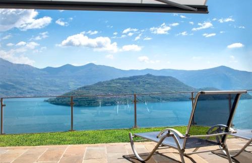 Parzanica Apartment | Segesta - with panoramic outdoor area and swimming pool