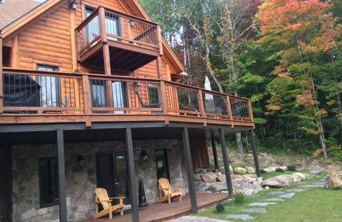 Amherst Apartment | Selenia Lodge- Résidences et Chalets dans les Laurentides