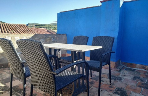 Enroig Cottage | Self catering Art Rustic for 2 people