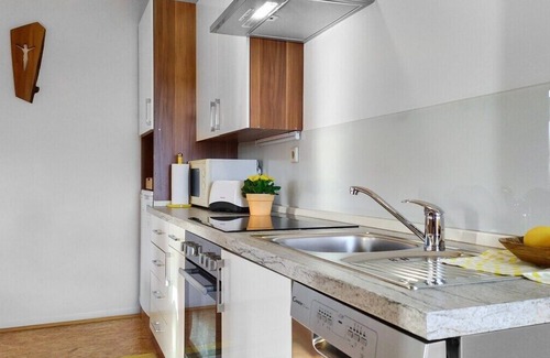 Brezice Cottage | Self Catering Cottage Duplex - Sleep 7