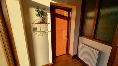 Duddingston Apartment | Self-catering extended family home