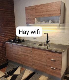 Pueblo Andino House | Sencilla, frente al río