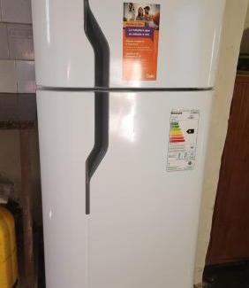 Pueblo Andino House | Sencilla, frente al río