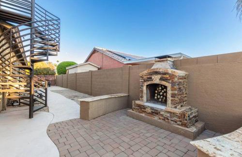 South Mountain House | Senita at South Mountain