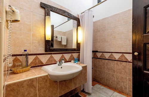 Mnazi Hotel | Sentrim Castle Royal Hotel