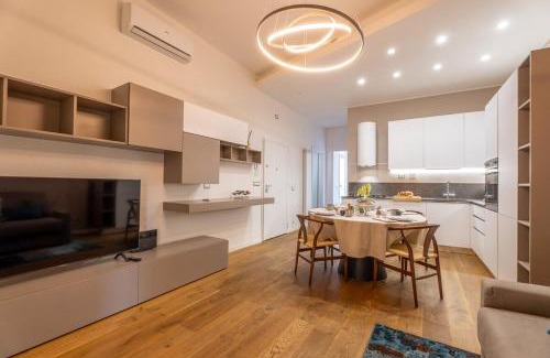 Piombino Apartment | Senyum - Ampio Appartamento con AC a 2 passi dal Centro Storico