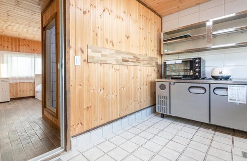 Andeok House | Seogwipo Unyeong Pension